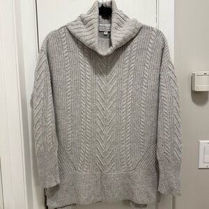 Design History Pure 100% Cashmere Gray Cable Knit Turtleneck Sweater Womens M